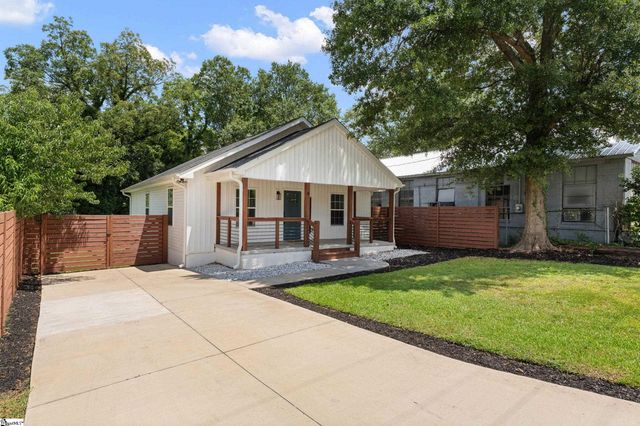 6 Heatherly Drive, Greenville, SC 29611
