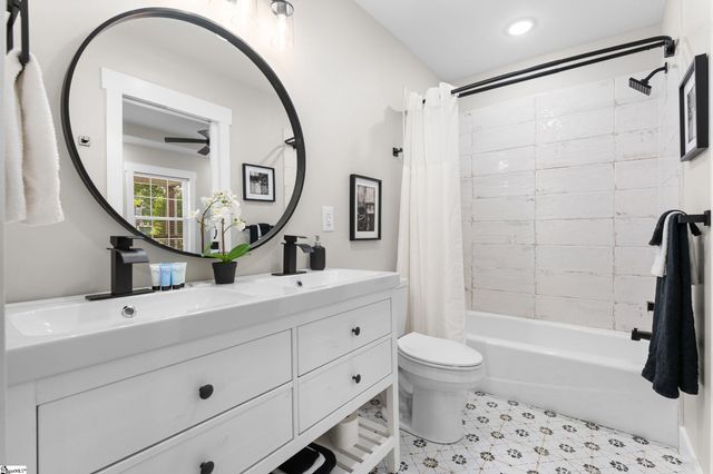 6 Heatherly Drive, Greenville, SC 29611
