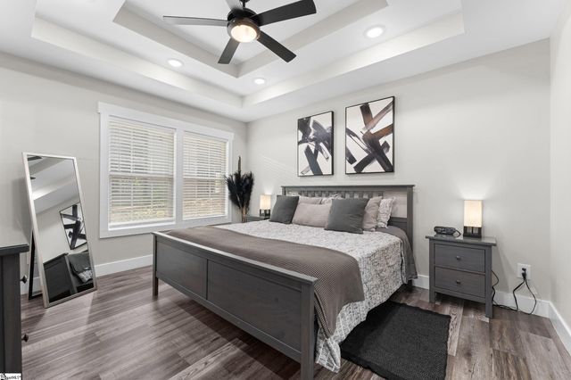 6 Heatherly Drive, Greenville, SC 29611