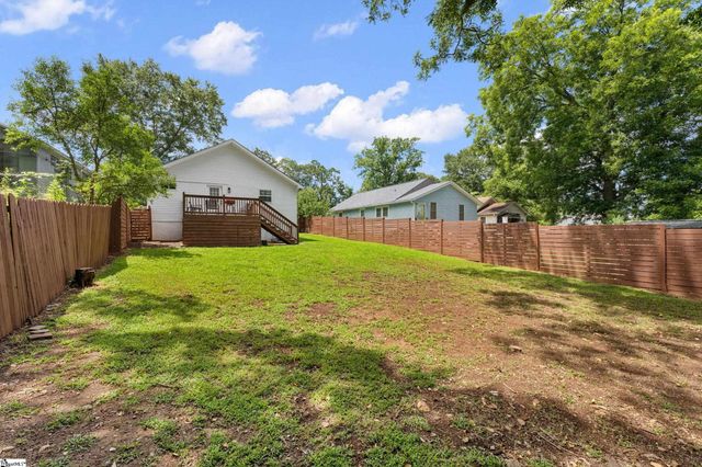 6 Heatherly Drive, Greenville, SC 29611