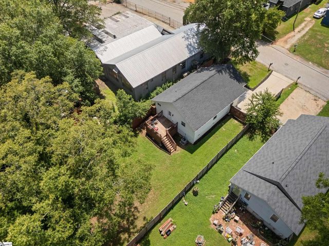 6 Heatherly Drive, Greenville, SC 29611