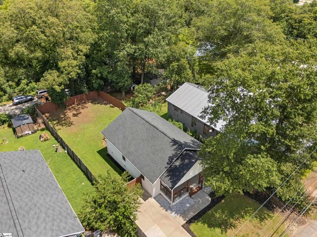 6 Heatherly Drive, Greenville, SC 29611