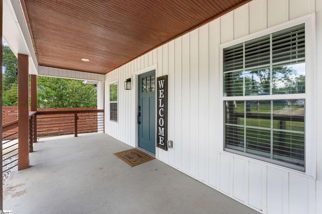 6 Heatherly Drive, Greenville, SC 29611