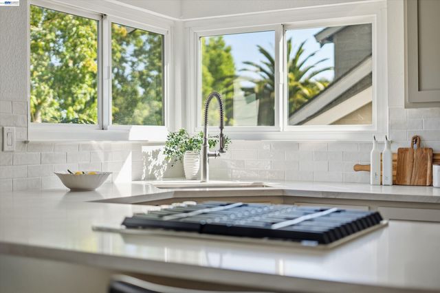 2749 Laramie Gate Cir, Pleasanton, CA 94566