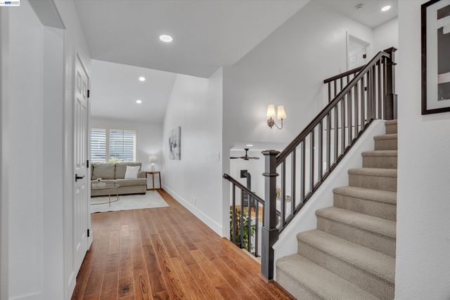 2749 Laramie Gate Cir, Pleasanton, CA 94566