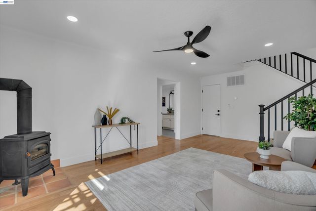 2749 Laramie Gate Cir, Pleasanton, CA 94566
