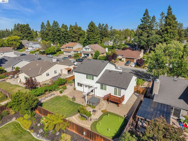 2749 Laramie Gate Cir, Pleasanton, CA 94566