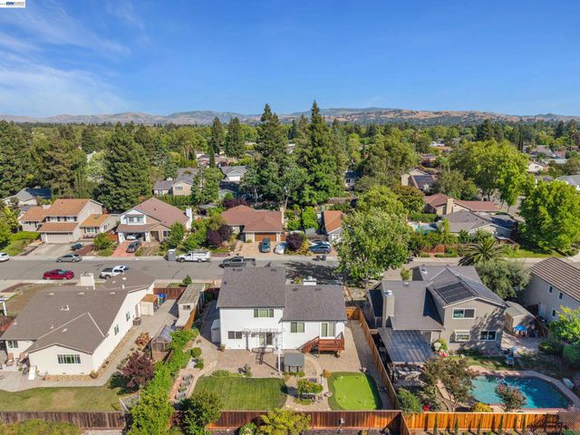2749 Laramie Gate Cir, Pleasanton, CA 94566
