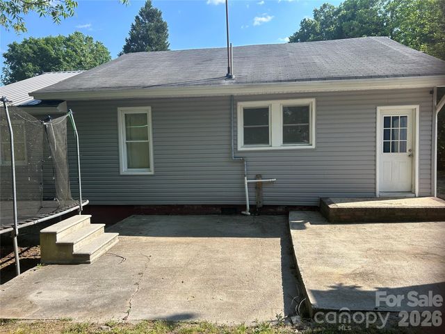 1320 Lowder Street, Albemarle, NC 28001