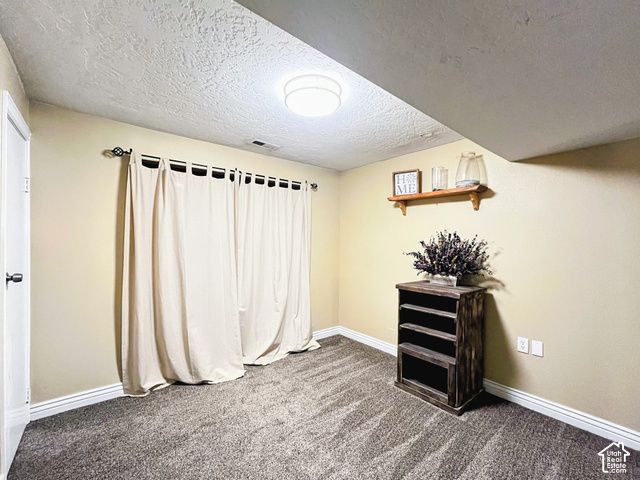 10564 S WEEPING WILLOW DR, Sandy, UT 84092