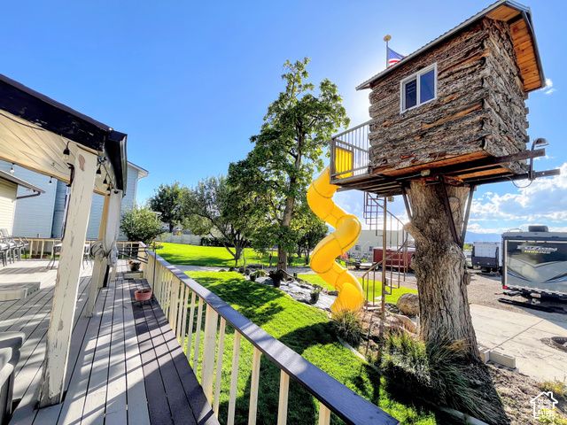 10564 S WEEPING WILLOW DR, Sandy, UT 84092