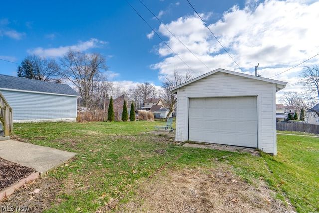 12 S 4th Street, Rittman, OH 44270