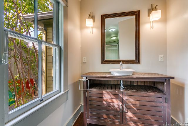 312 Pereida, San Antonio, TX 78210