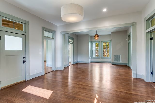 312 Pereida, San Antonio, TX 78210