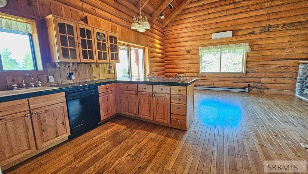 Image 34 of property listing at 53 Runnin Bear Road, Carmen, ID 83462