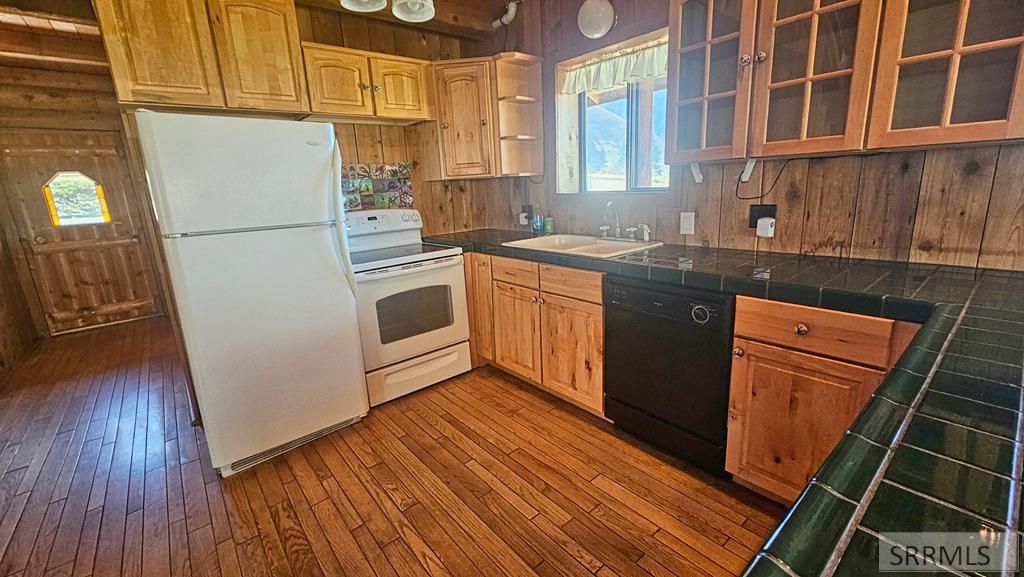 Image 43 of property listing at 53 Runnin Bear Road, Carmen, ID 83462