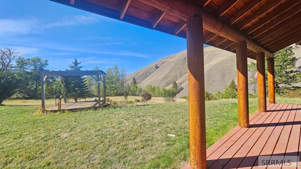 Image 51 of property listing at 53 Runnin Bear Road, Carmen, ID 83462