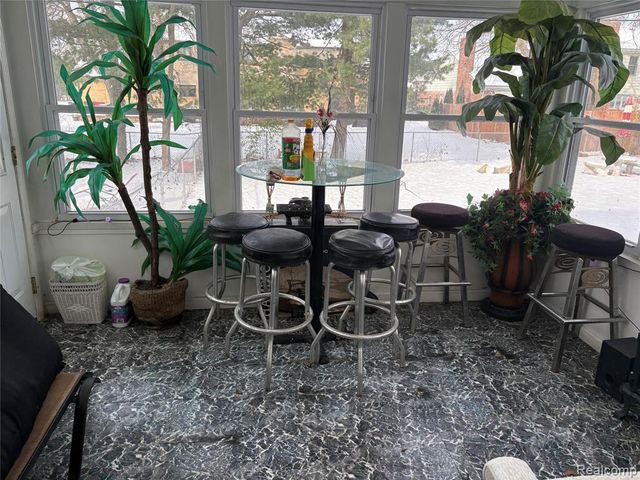 18510 George Washington Drive, Southfield, MI 48075