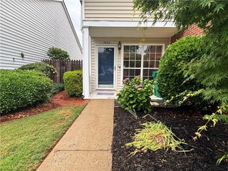 1822 Commonwealth Drive, Woodstock, GA 30188