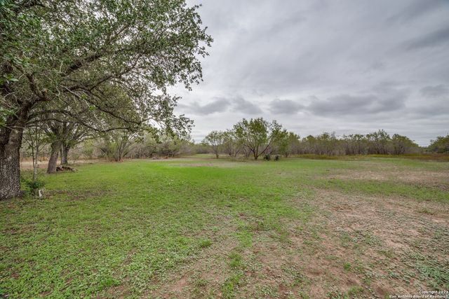 2660 W JETT RD, San Antonio, TX 78264