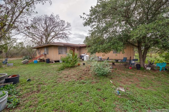 2660 W JETT RD, San Antonio, TX 78264