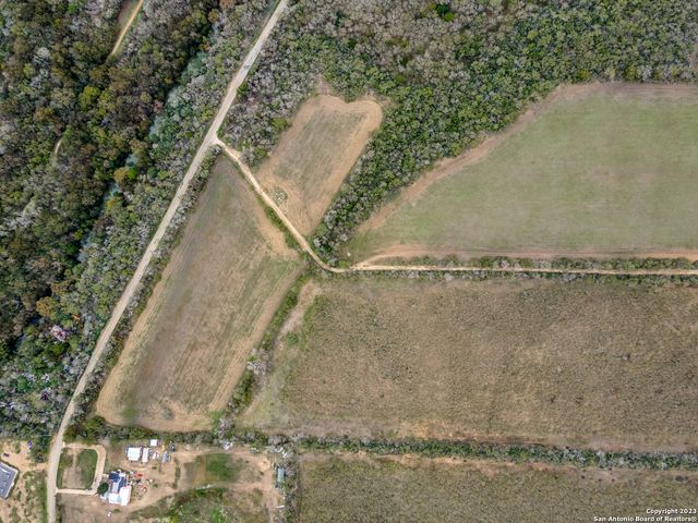 2660 W JETT RD, San Antonio, TX 78264