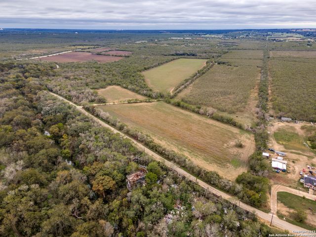 2660 W JETT RD, San Antonio, TX 78264