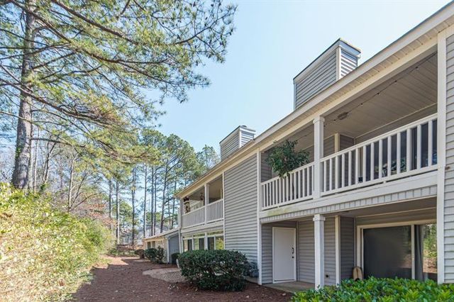6034 Coventry Circle, Alpharetta, GA 30004