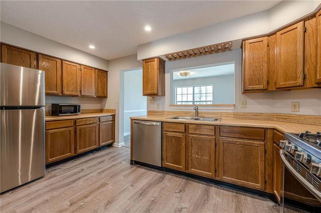 6034 Coventry Circle, Alpharetta, GA 30004