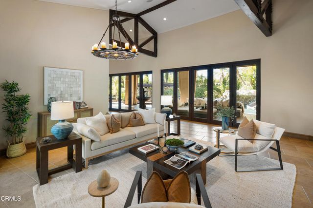 5065 Indianola Way, La Canada Flintridge, CA 91011