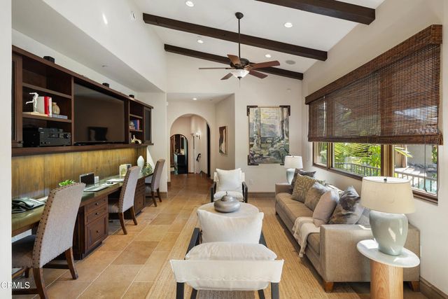 5065 Indianola Way, La Canada Flintridge, CA 91011