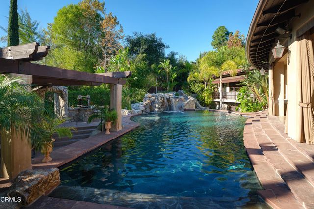 5065 Indianola Way, La Canada Flintridge, CA 91011