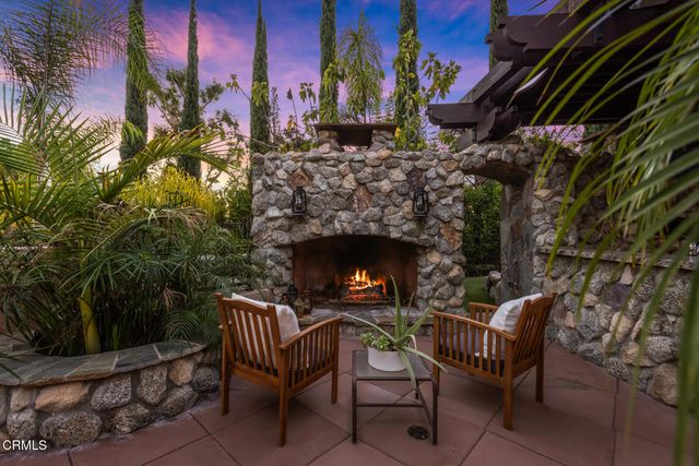5065 Indianola Way, La Canada Flintridge, CA 91011
