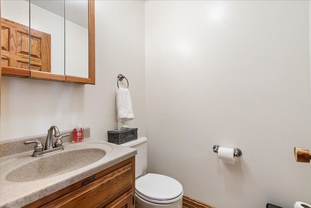 26 Rugg Avenue, Milton, VT 05468