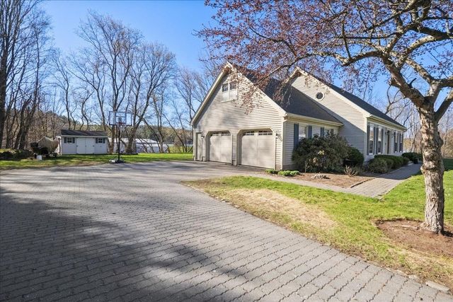 26 Rugg Avenue, Milton, VT 05468