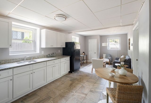 83 Merrimac St, Woburn, MA 01801