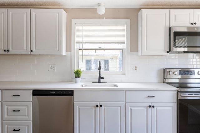 83 Merrimac St, Woburn, MA 01801