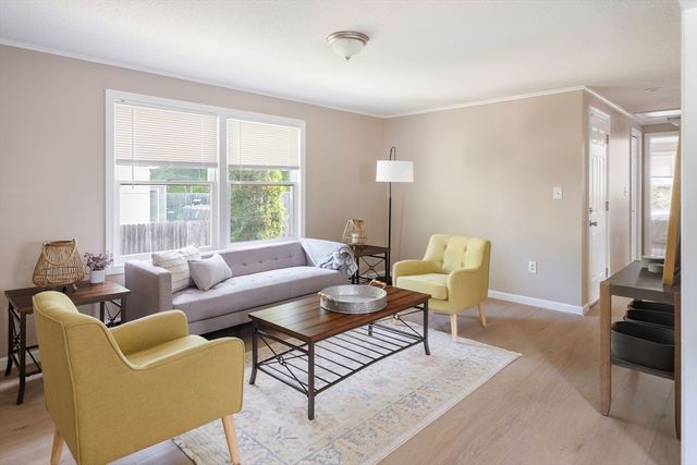 83 Merrimac St, Woburn, MA 01801