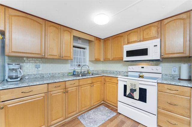 7571 SILAGE CIRCLE, Port Charlotte, FL 33981