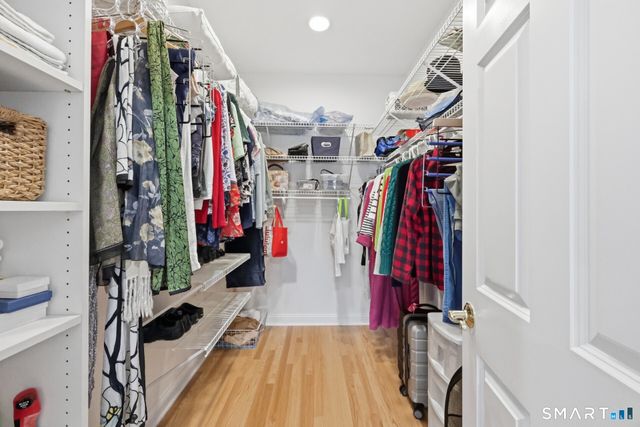 1 Magnolia Circle 1, Farmington, CT 06032