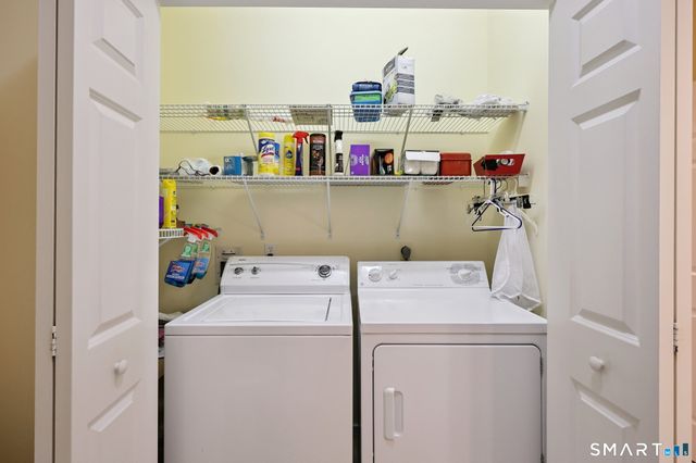 1 Magnolia Circle 1, Farmington, CT 06032