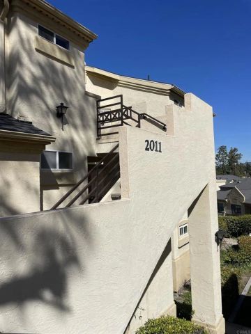 2011 Lakeridge Circle 304, Chula Vista, CA 91913