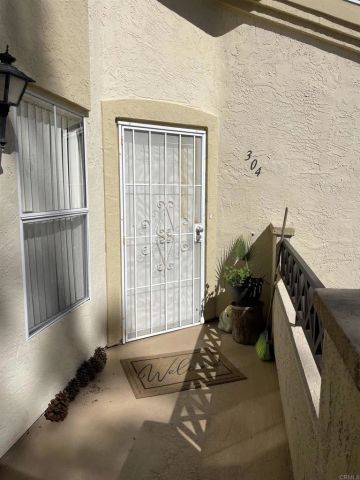 2011 Lakeridge Circle 304, Chula Vista, CA 91913