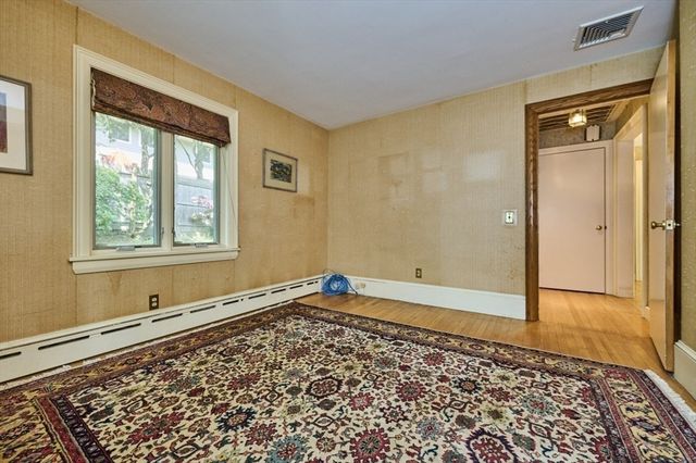 119 Rawson Rd, Brookline, MA 02445