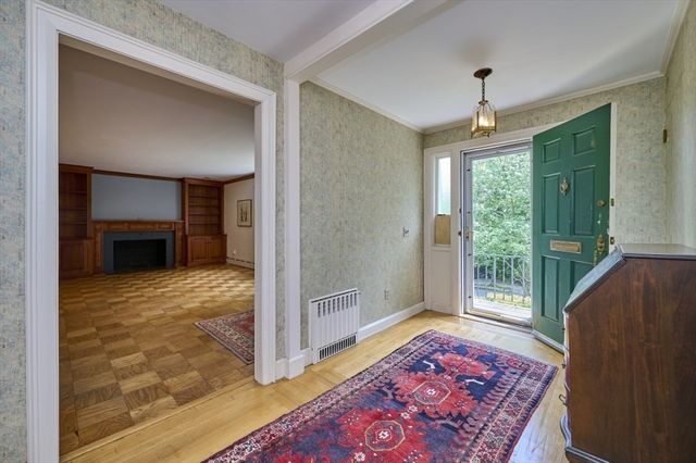 119 Rawson Rd, Brookline, MA 02445