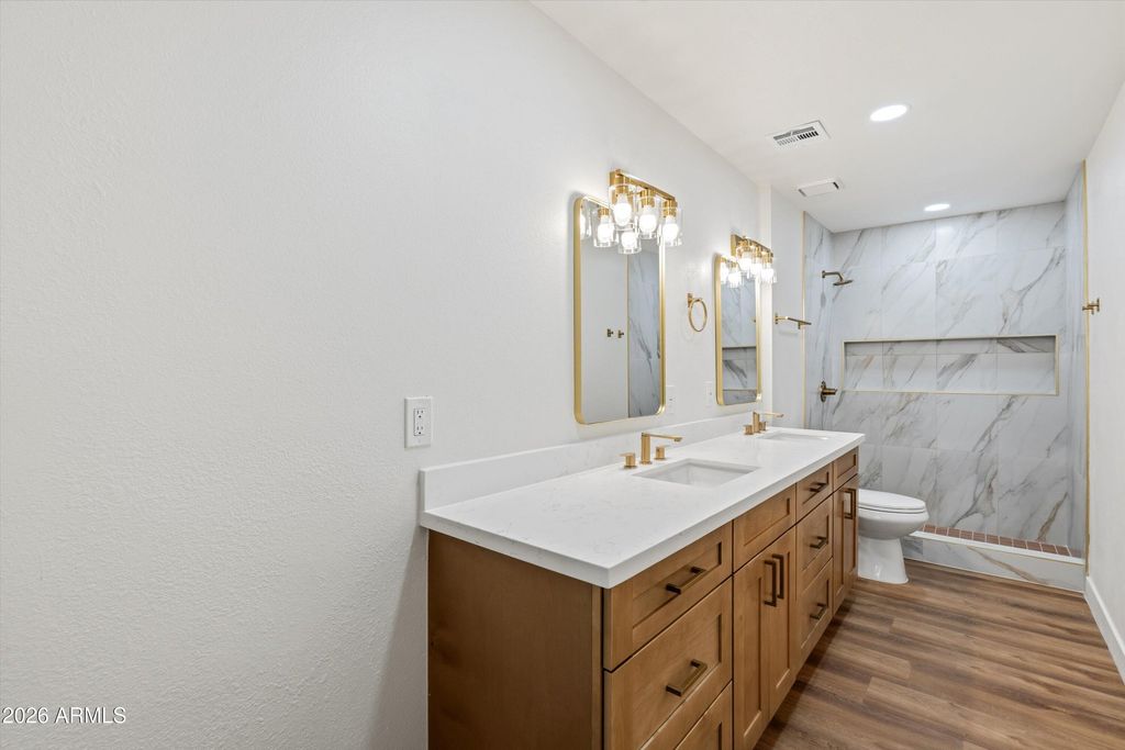 4751 W PALMAIRE Avenue, Glendale, AZ 85301 — photo 4