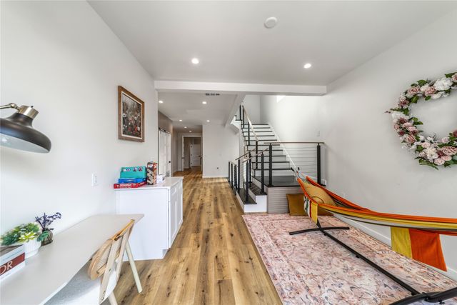 1704 McBroom Street, Dallas, TX 75212