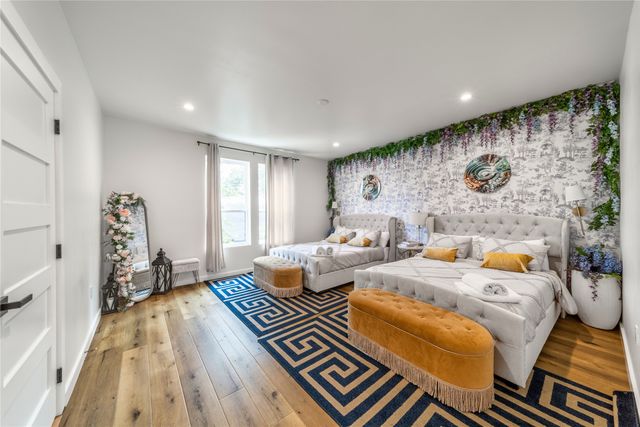 1704 McBroom Street, Dallas, TX 75212