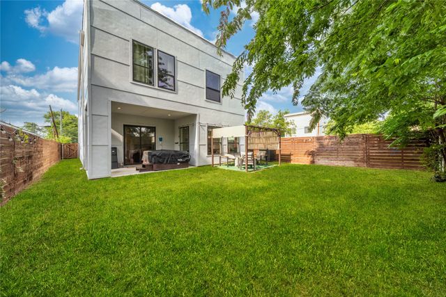 1704 McBroom Street, Dallas, TX 75212