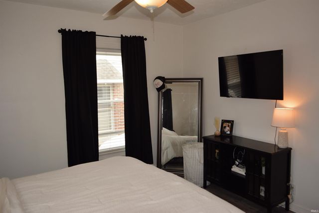 6016 Feltman Drive, Evansville, IN 47711